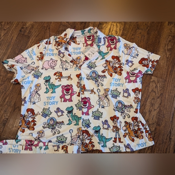 Disney Pixar Toy Story Women's Sleepwear Set Size 2X 18/20 - Picture 5 of 9